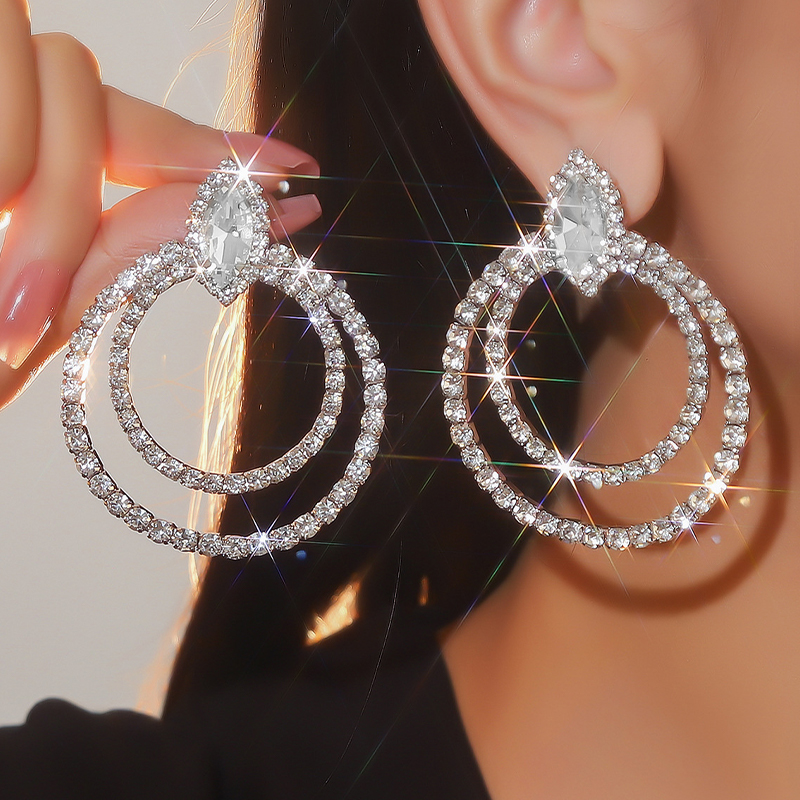 Sparking Unique Ladies' Female Rhinestones Earrings with Cubic Zirconia