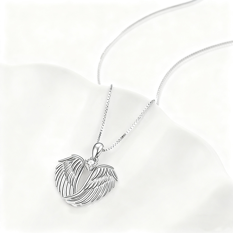 Romantic Stylish Alloy Necklace with Cubic Zirconia