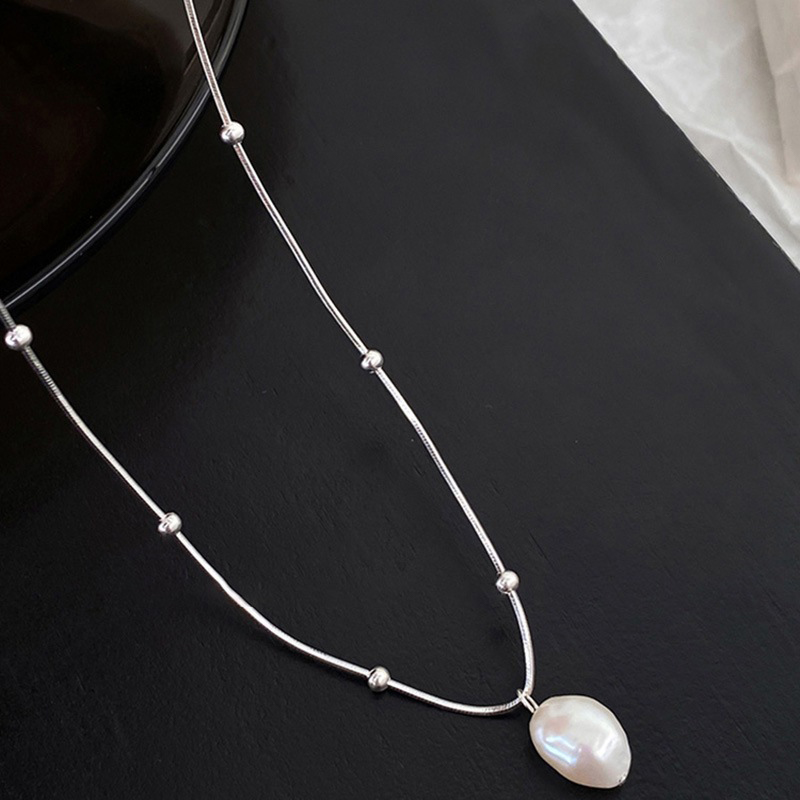 Elegant Fancy Female Titanium Steel Necklace with Pearl