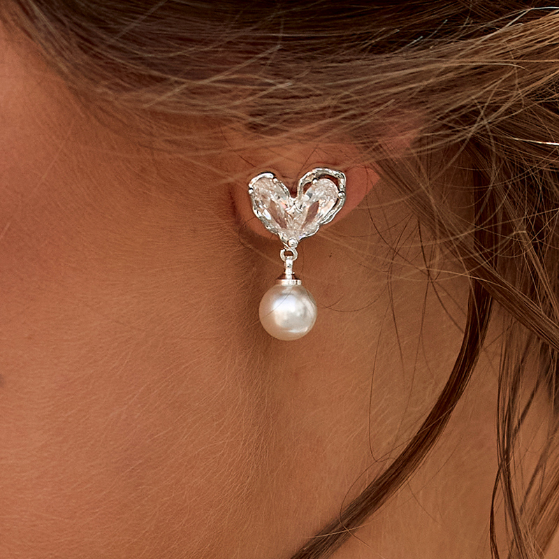 Attractive Gorgeous Ladies' Copper 925 Sterling Silver Earrings with Cubic Zirconia Imitation Pearls