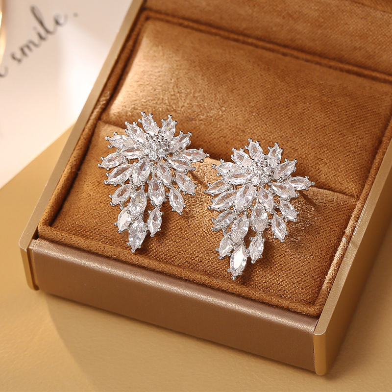 Fashionable Gorgeous Luxurious Girls' Copper Earrings with Cubic Zirconia